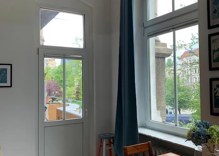 Διαμέρισμα Bright And Spacious