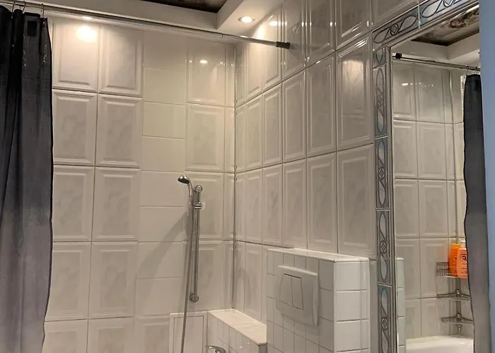 דירה Bright And Spacious